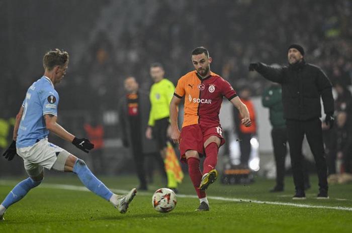 Devre Arası Fırsatı: Galatasaray'ın Malmö ile Beraberliği Üzerine Sert Eleştiriler