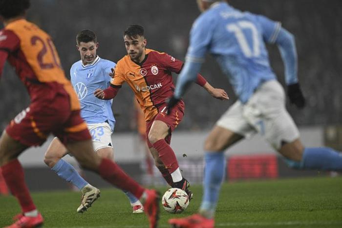 Devre Arası Fırsatı: Galatasaray'ın Malmö ile Beraberliği Üzerine Sert Eleştiriler